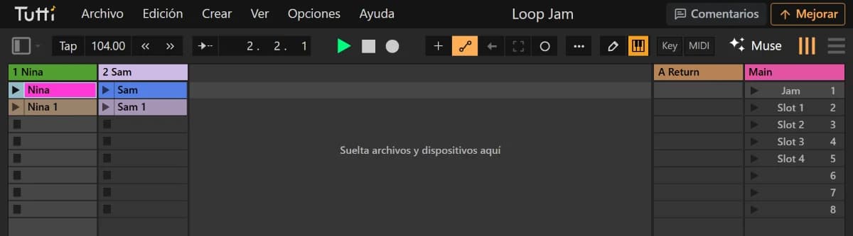 La Vista Session de TuttiDAW con las pistas de Nina y Sam, sus loops como clips y las escenas Jam y Ranura 1 a 4.