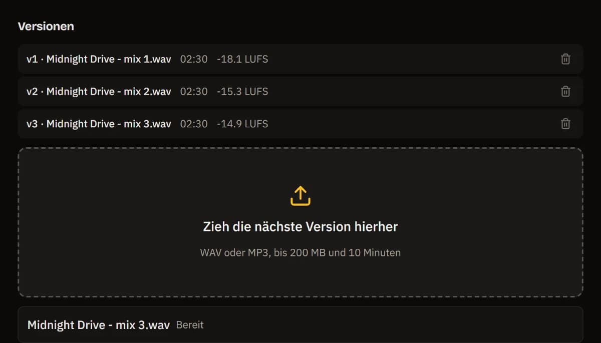 Die Versionsliste mit v3 unter v1 und v2, Upload fertig.